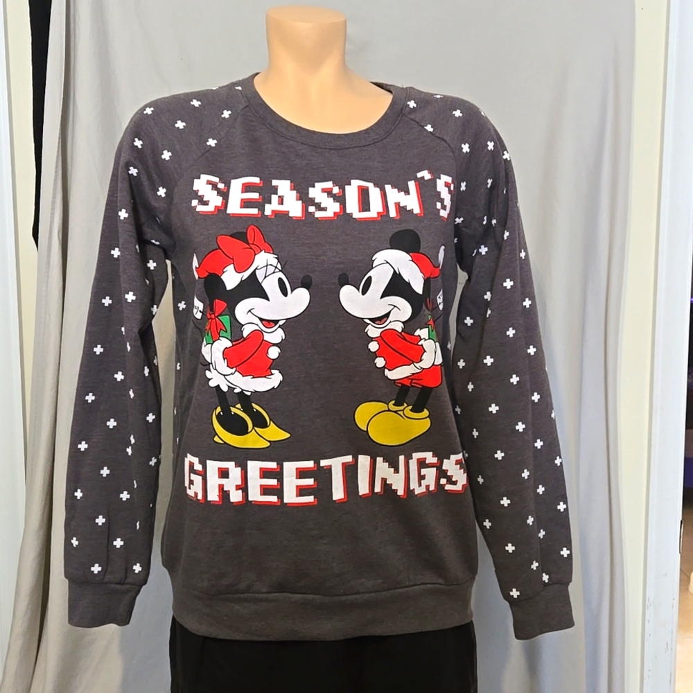 Disney's mickey and Minnie holiday sweatshirt